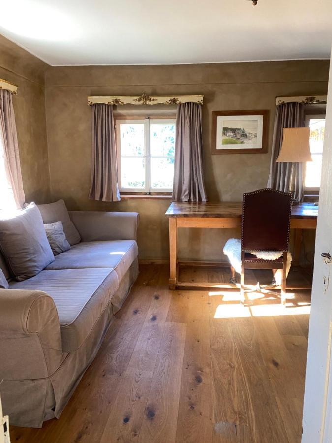 Privatzimmer In 400 Jahre Alten Bauernhaus Niederalm Екстер'єр фото
